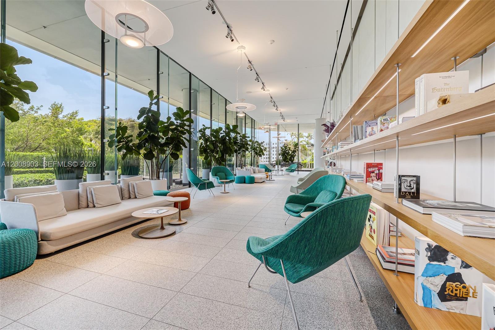 8701 Collins Ave #904, Miami Beach FL 33154