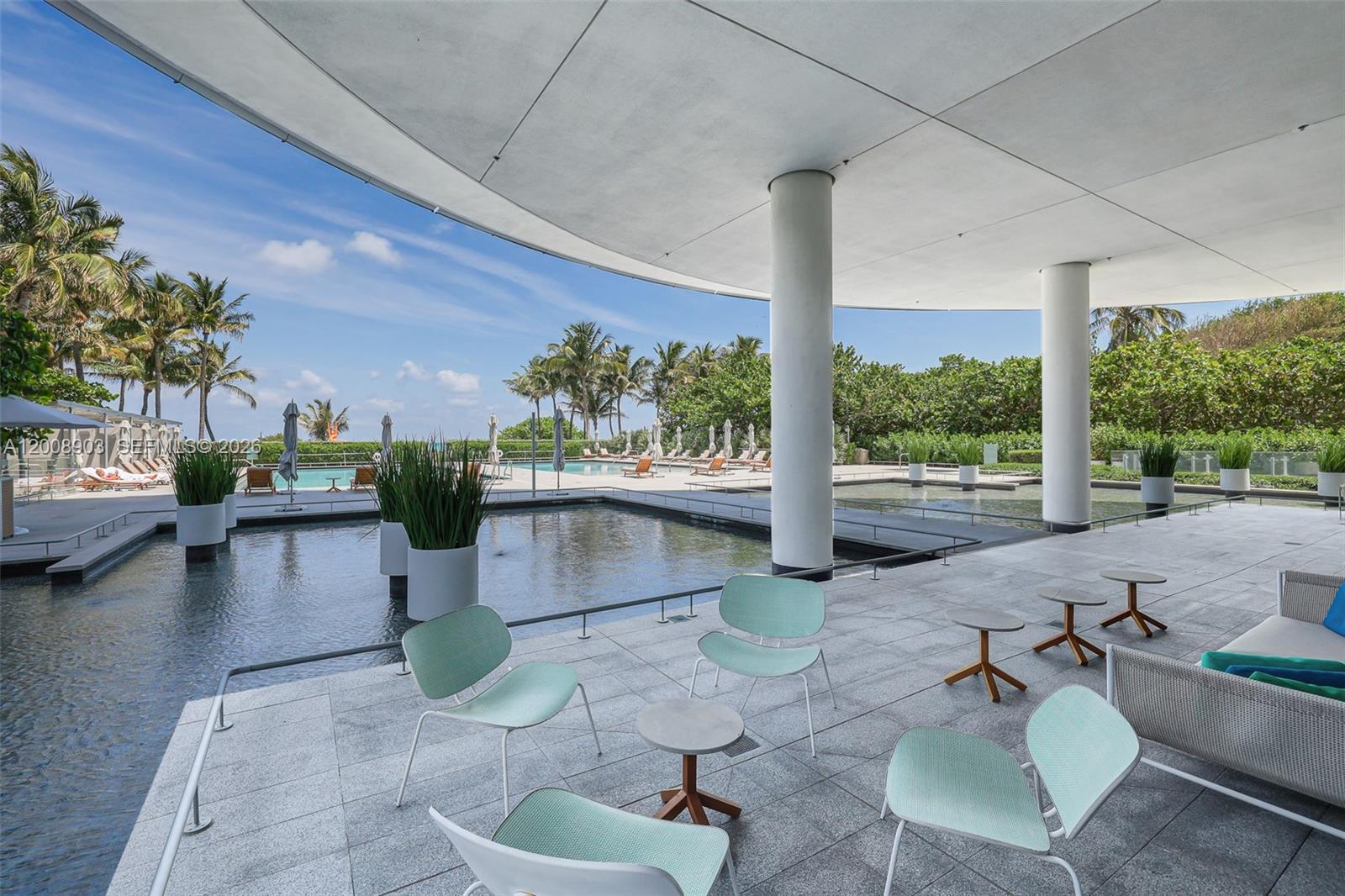 8701 Collins Ave #904, Miami Beach FL 33154