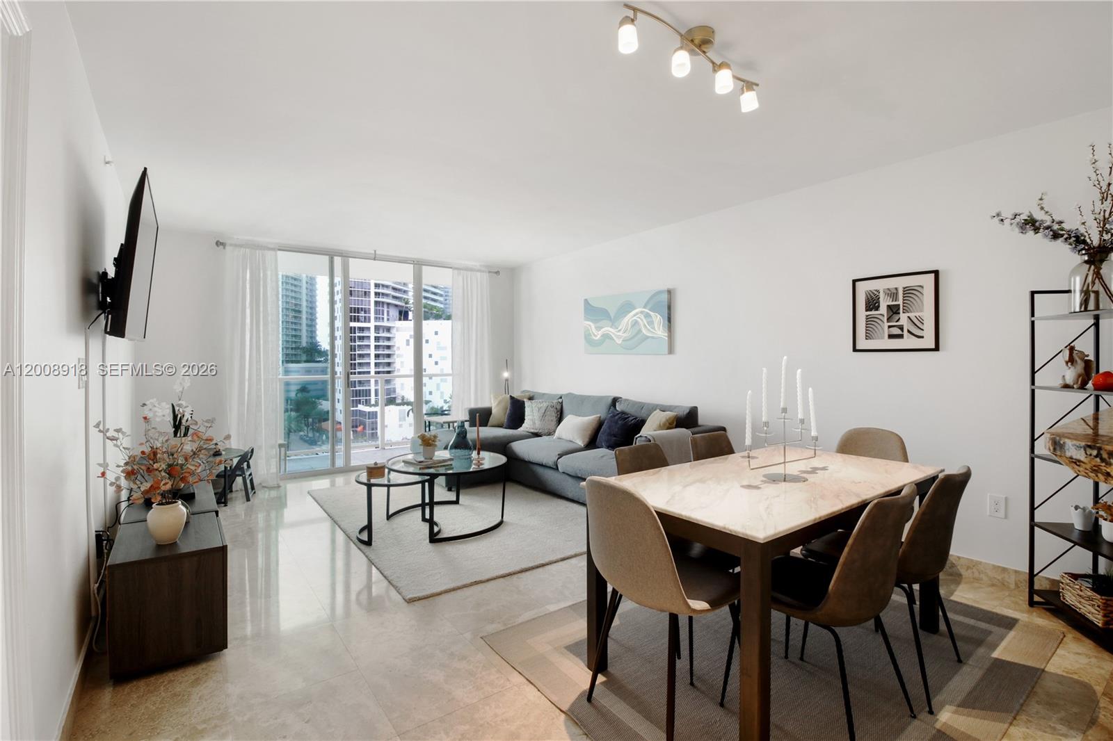 1155 S Brickell Bay Dr #805, Miami FL 33131