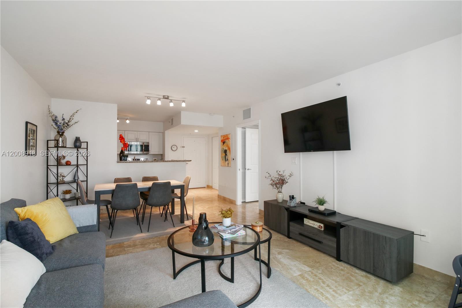 1155 S Brickell Bay Dr #805, Miami FL 33131