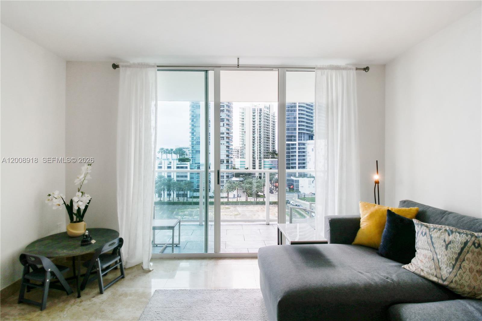 1155 S Brickell Bay Dr #805, Miami FL 33131