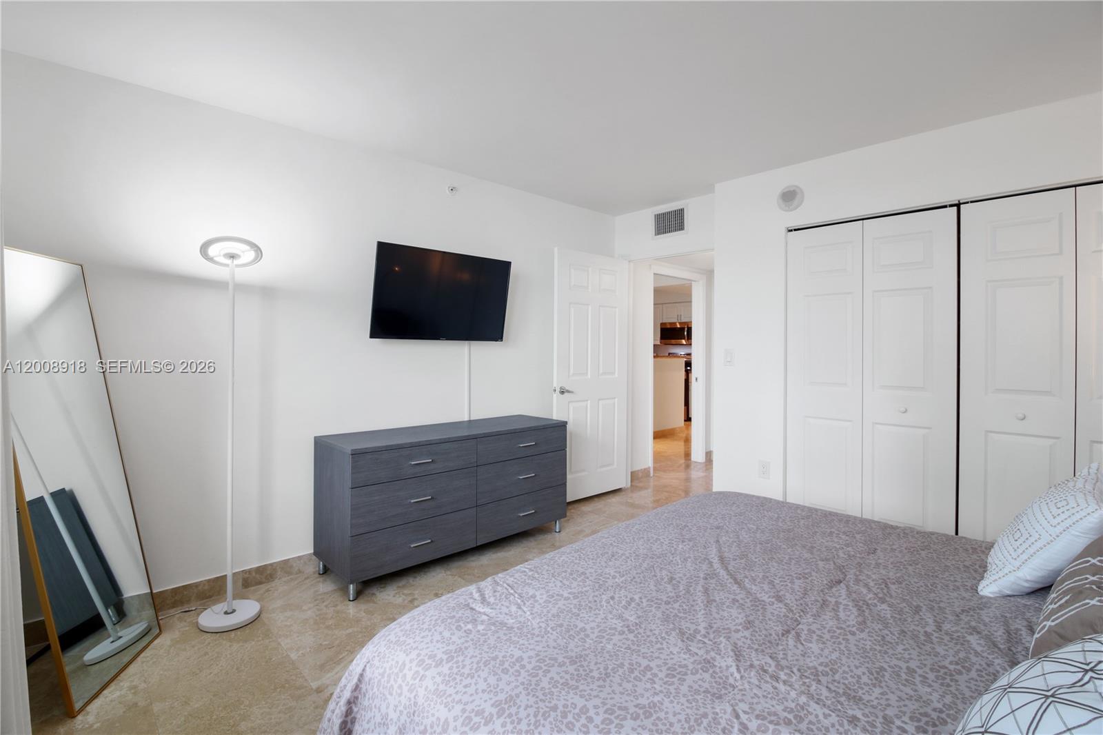 1155 S Brickell Bay Dr #805, Miami FL 33131