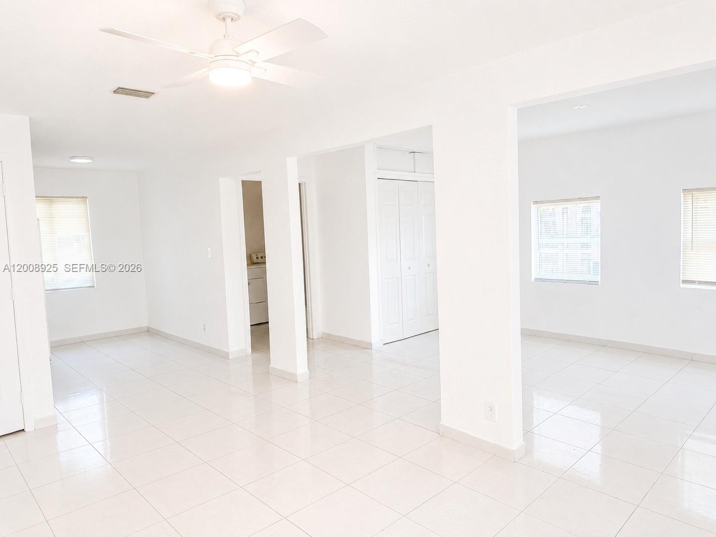 8210 SW 7th St, North Lauderdale FL 33068