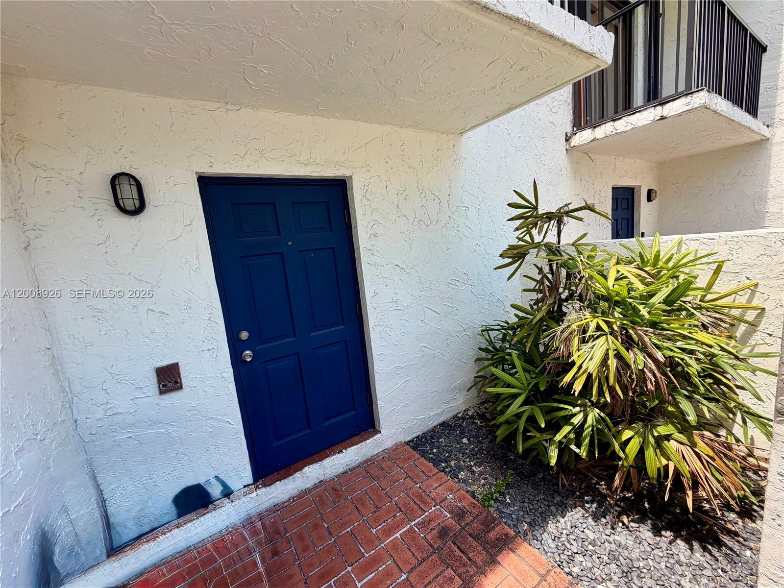 3225 Bird Ave #IV3, Miami FL 33133