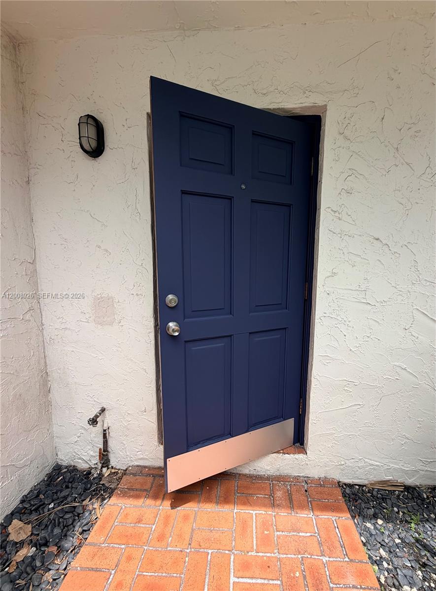 3225 Bird Ave #IV3, Miami FL 33133