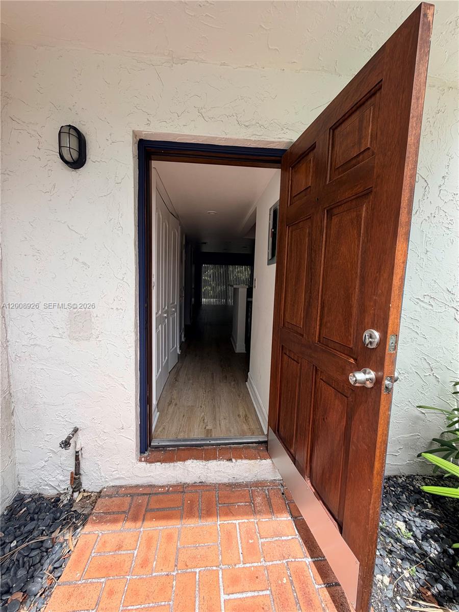 3225 Bird Ave #IV3, Miami FL 33133
