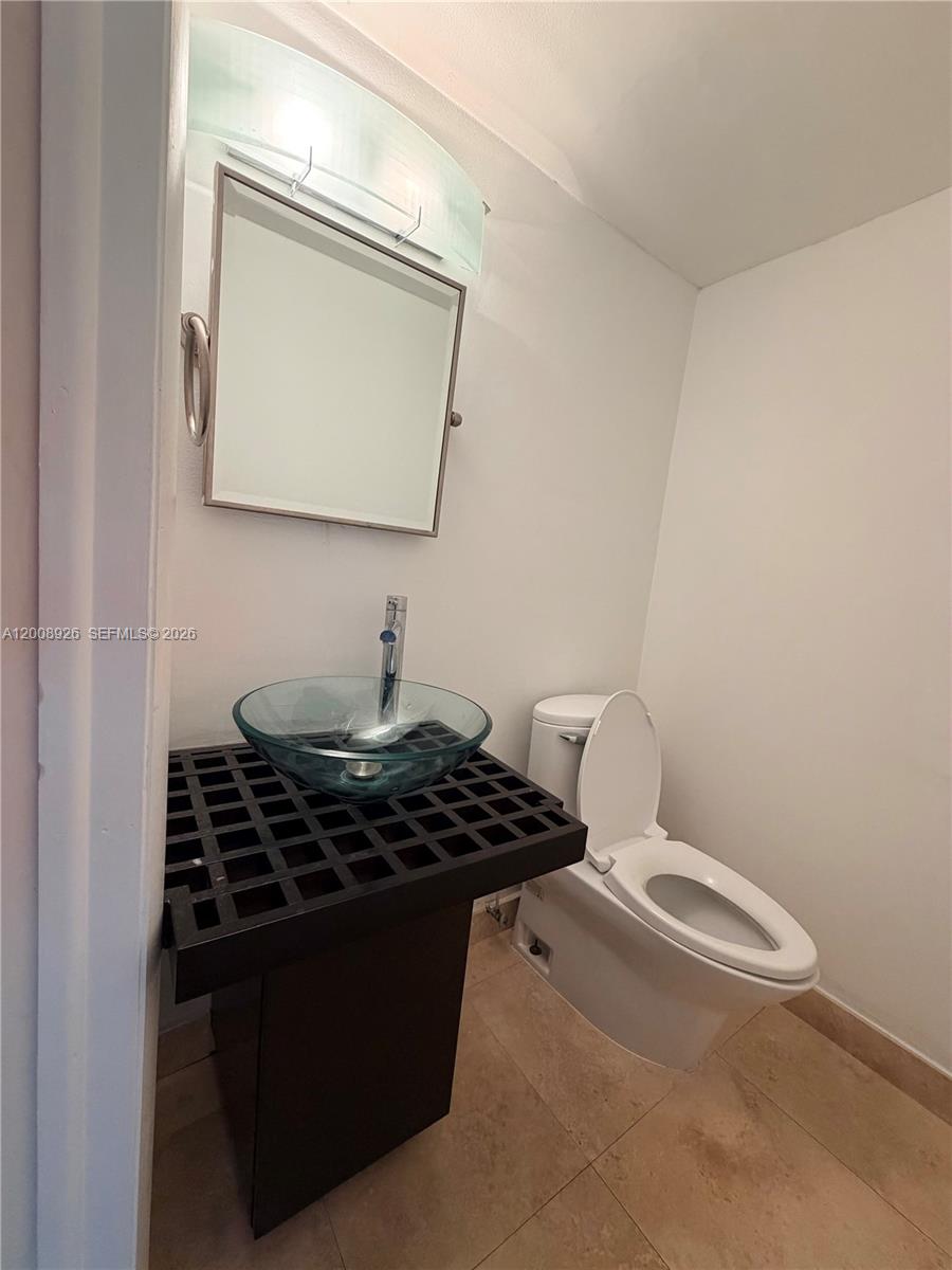 3225 Bird Ave #IV3, Miami FL 33133
