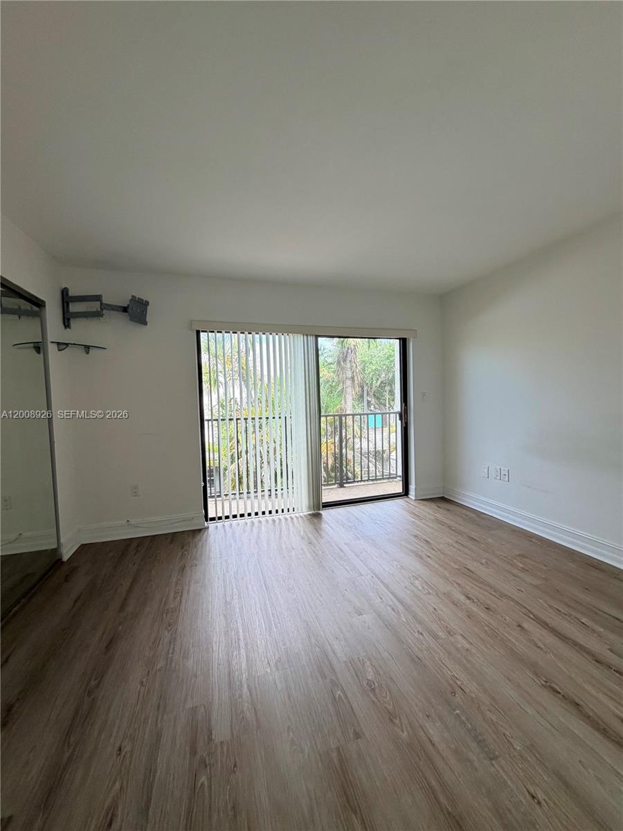 3225 Bird Ave #IV3, Miami FL 33133