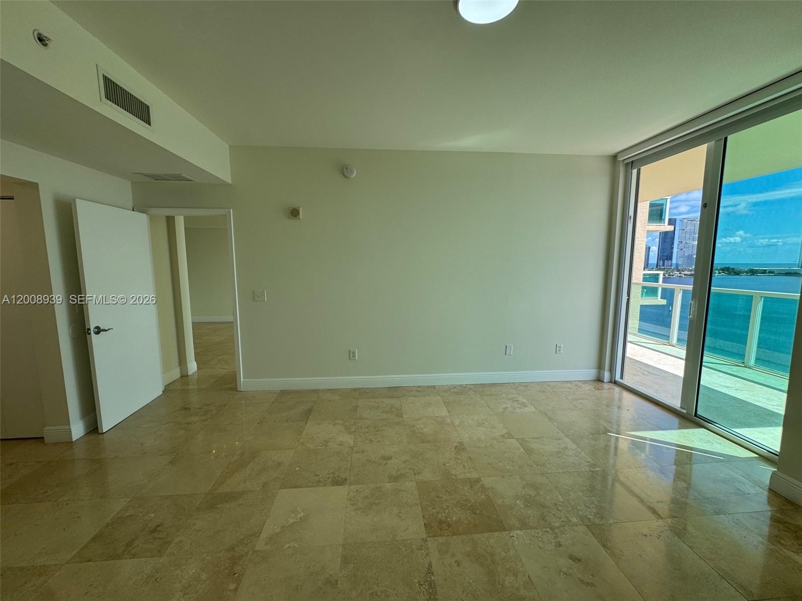 3330 NE 190 ST #1215, Aventura FL 33180