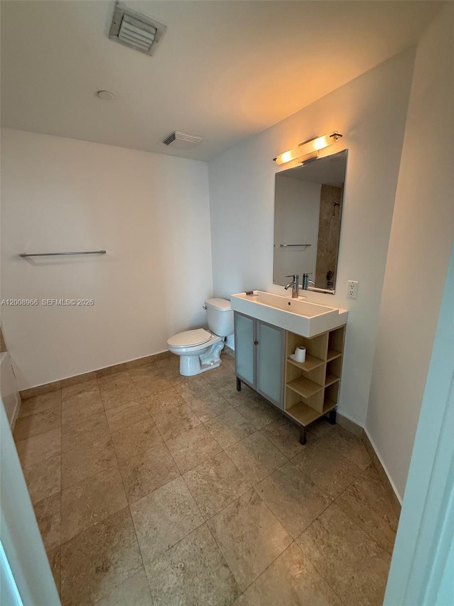 350 S Miami Ave #2603, Miami FL 33130