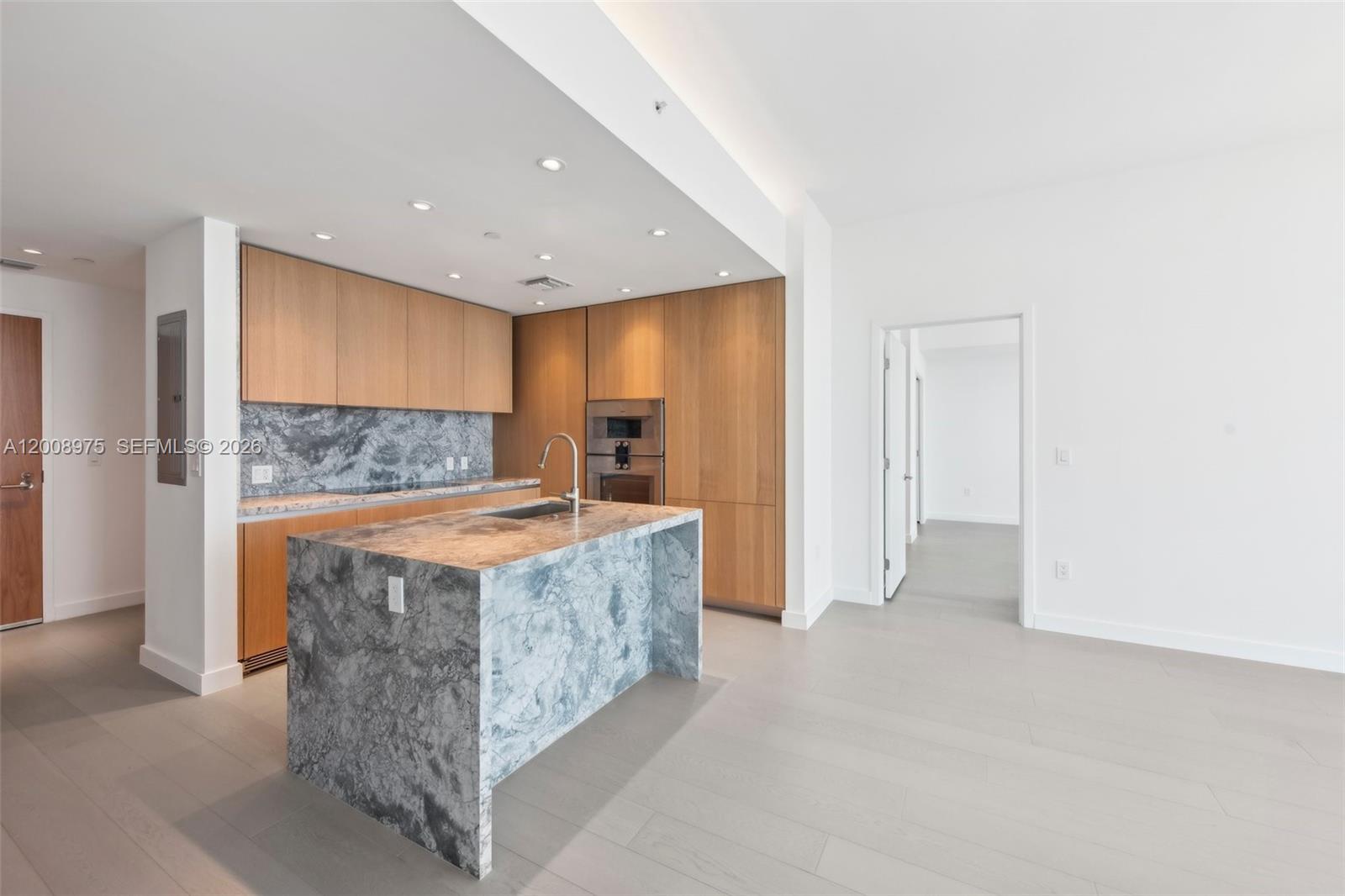 500 Alton Rd. #3004, Miami Beach FL 33139