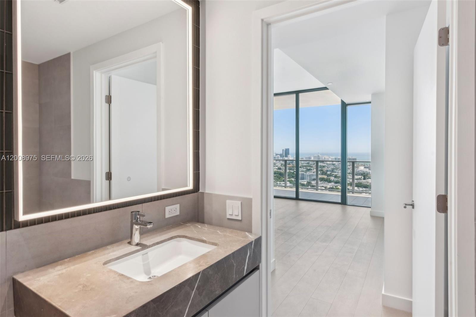500 Alton Rd. #3004, Miami Beach FL 33139