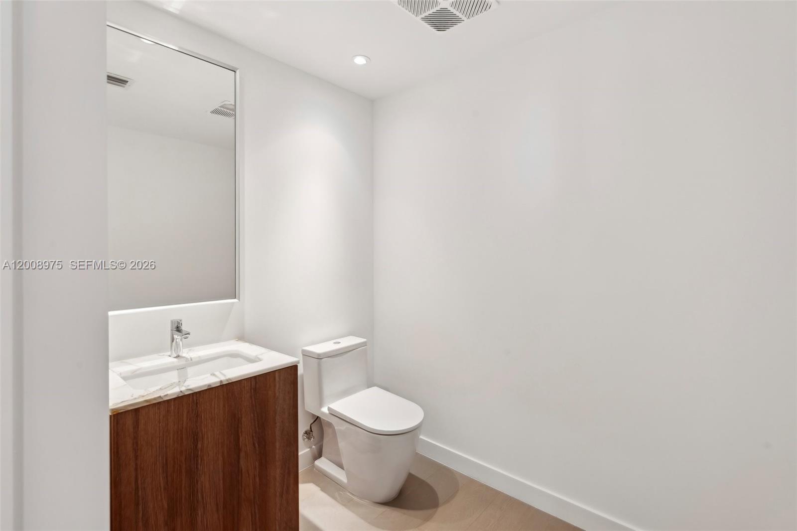 500 Alton Rd. #3004, Miami Beach FL 33139