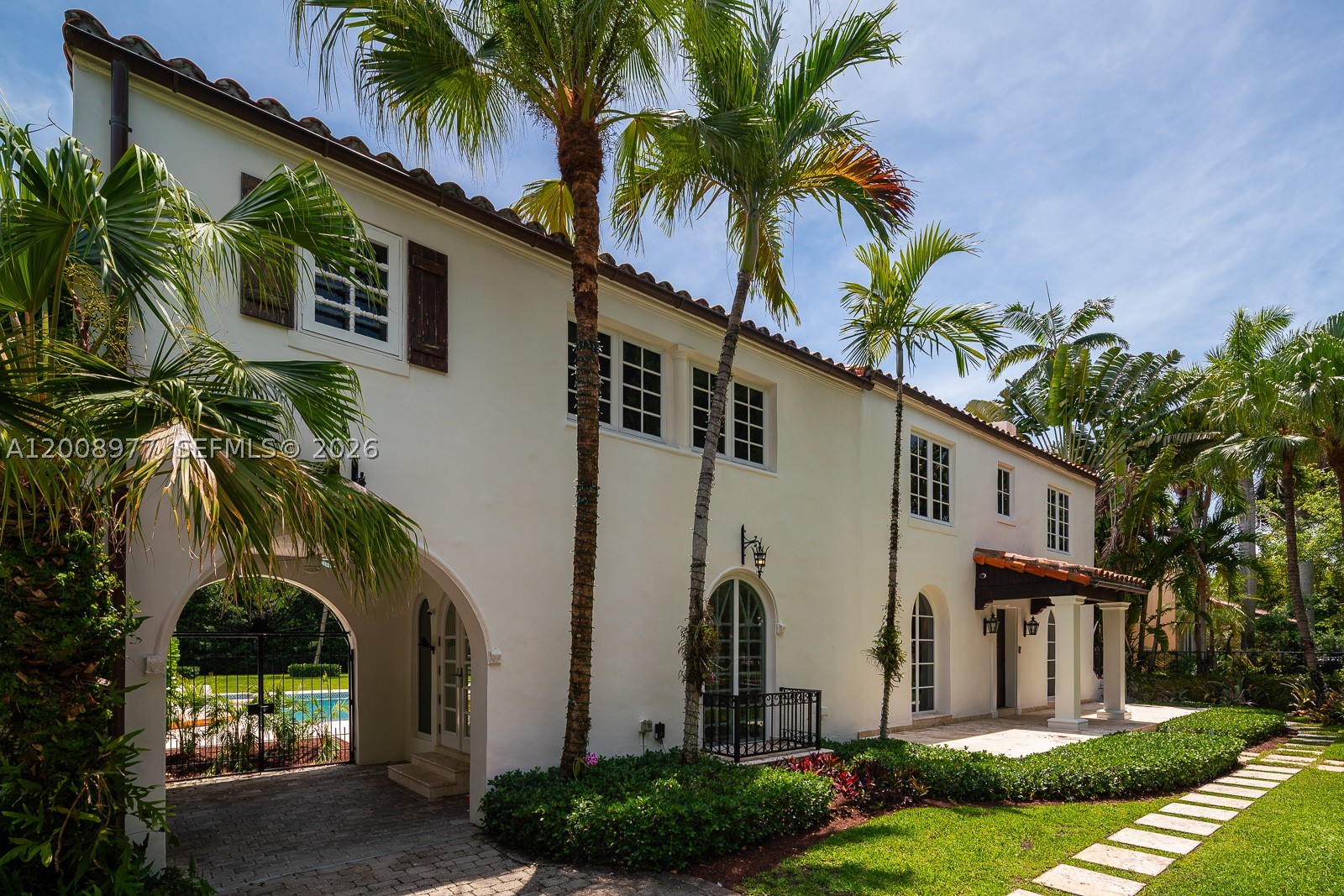 1228 Alhambra Cir, Coral Gables FL 33134