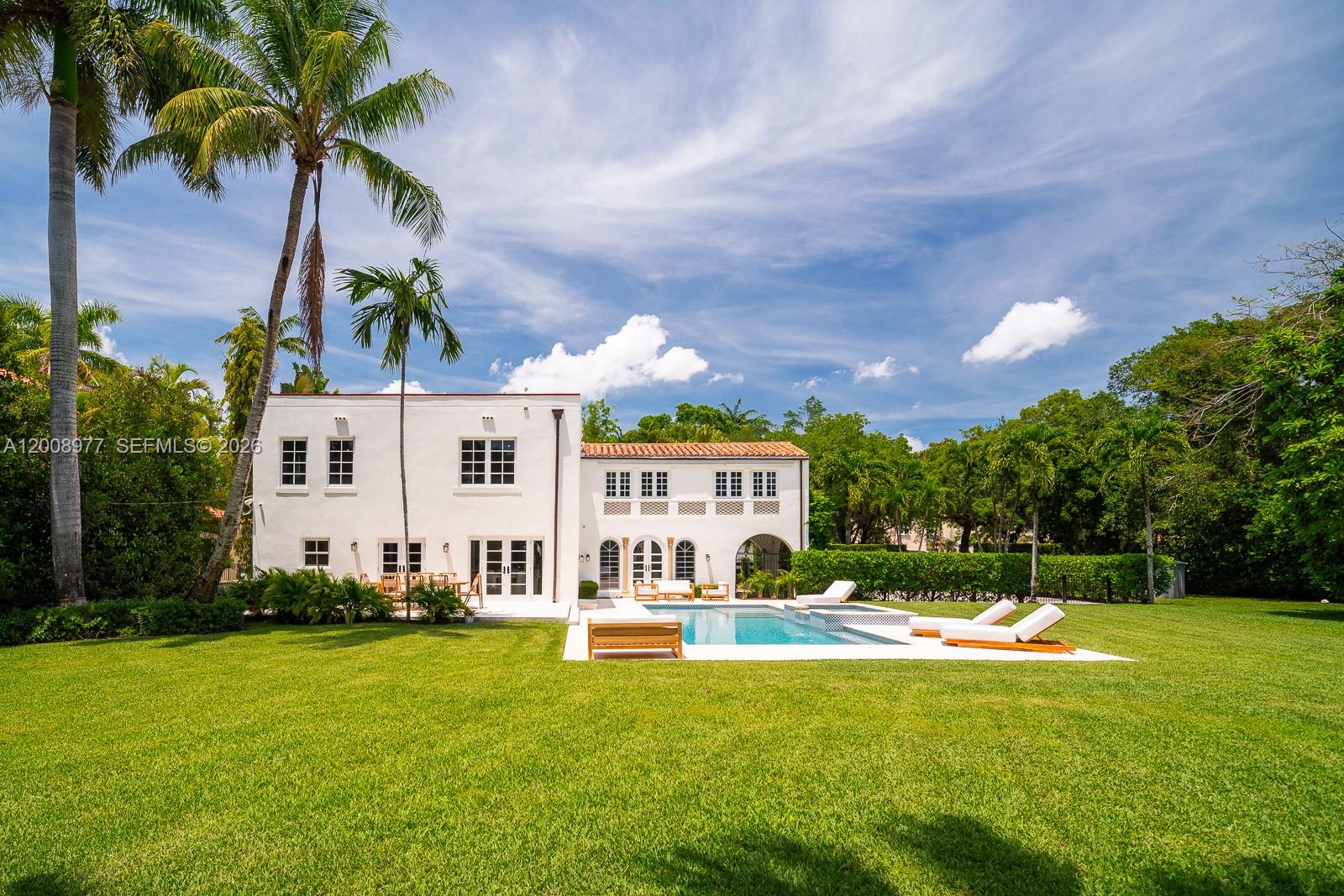 1228 Alhambra Cir, Coral Gables FL 33134