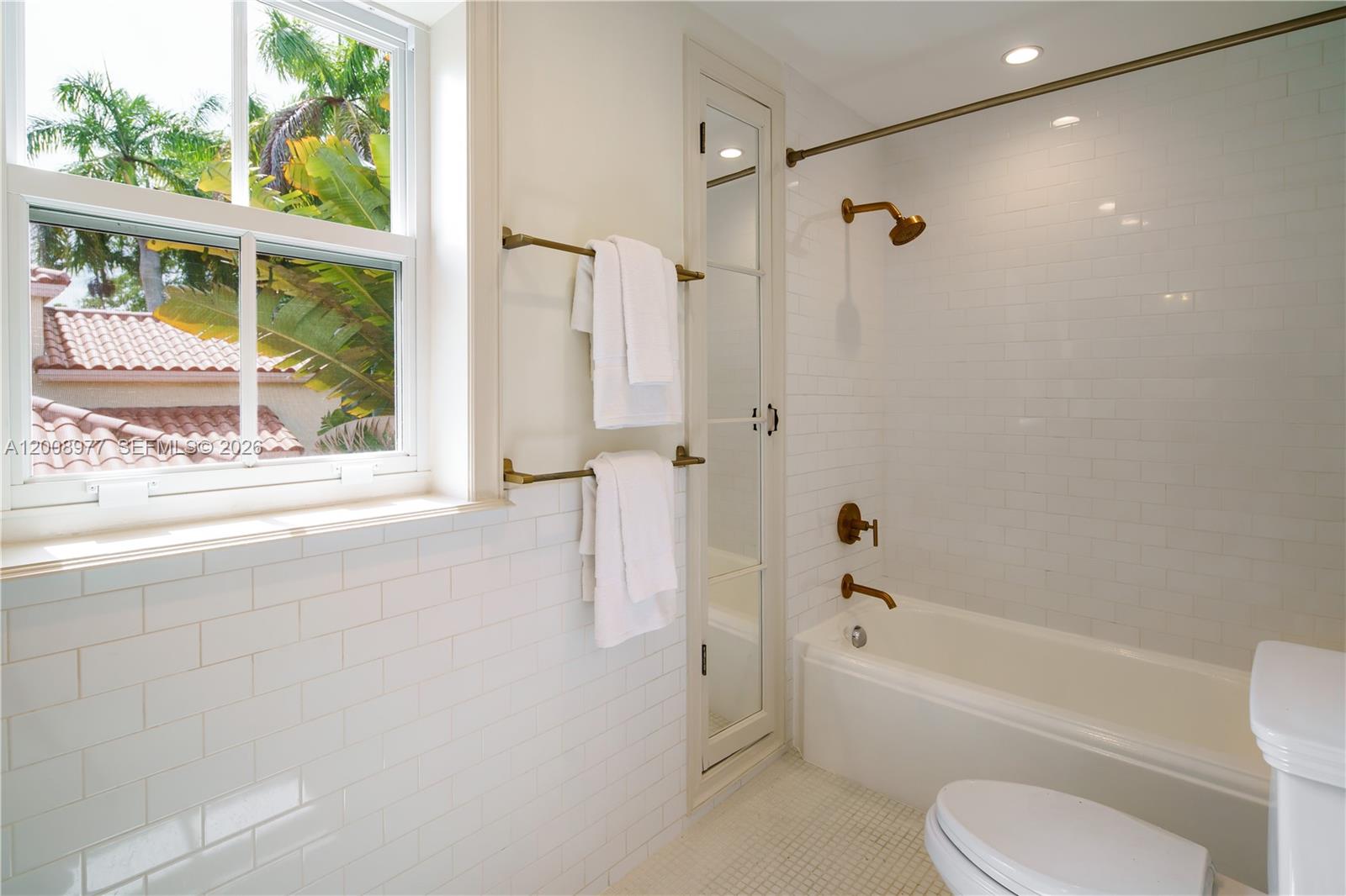 1228 Alhambra Cir, Coral Gables FL 33134