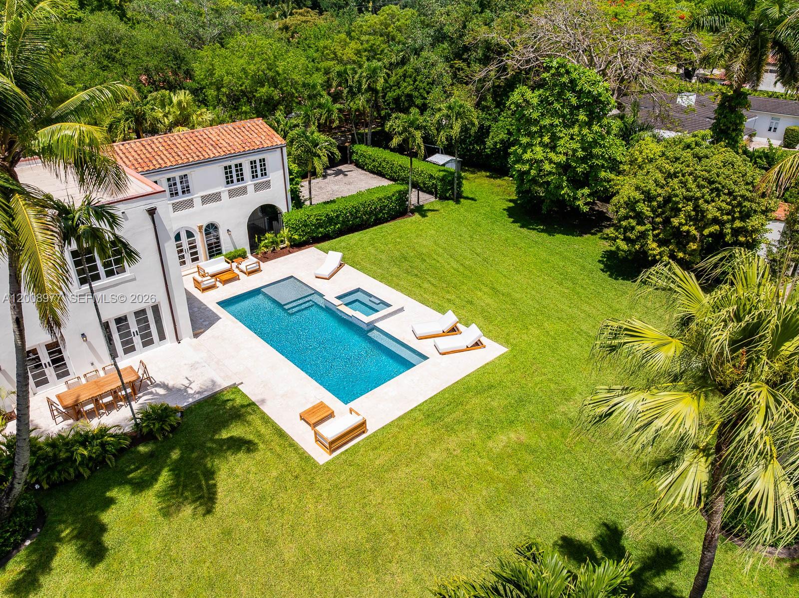 1228 Alhambra Cir, Coral Gables FL 33134