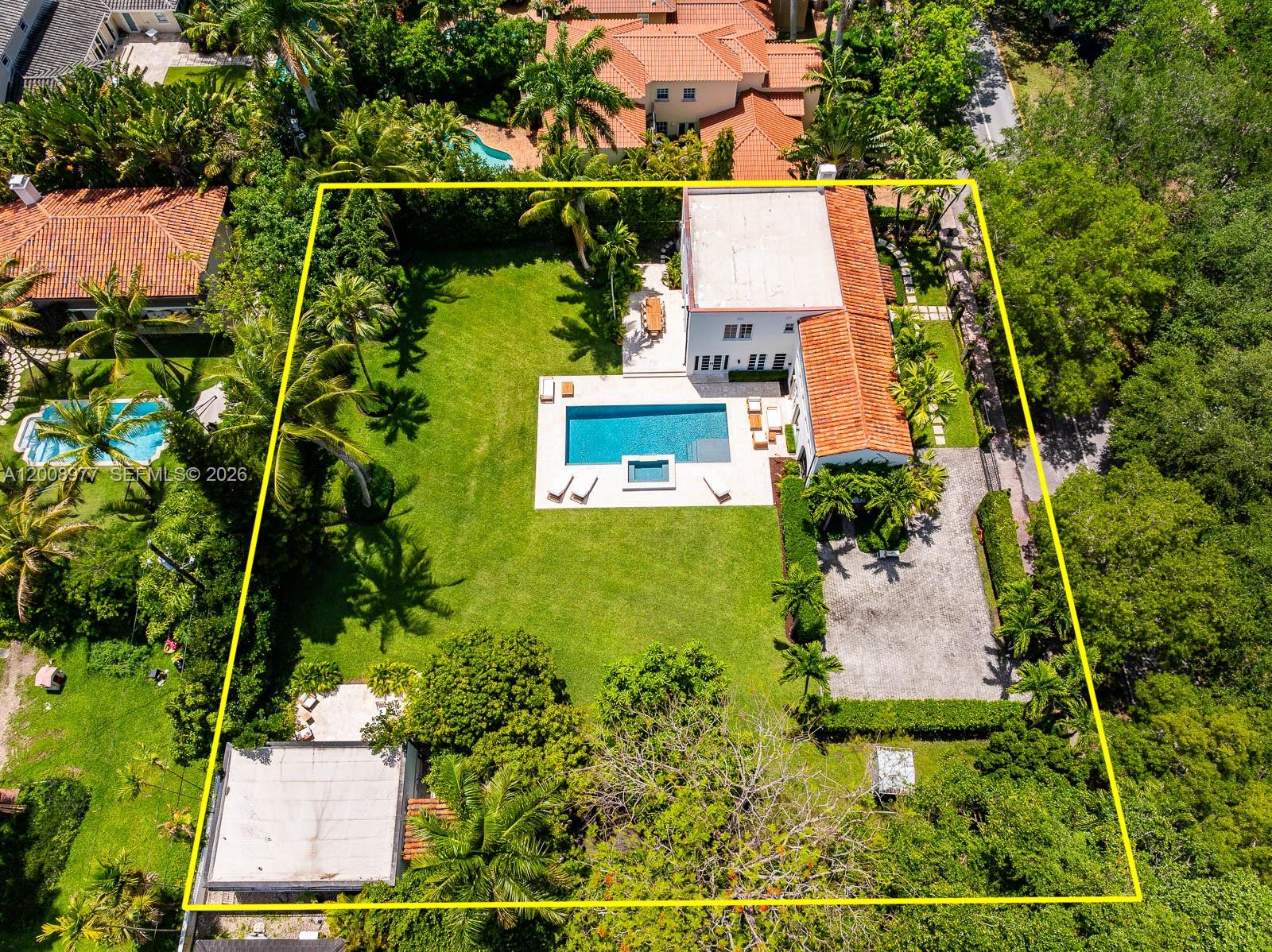 1228 Alhambra Cir, Coral Gables FL 33134
