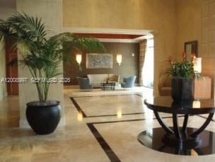 7900 Harbor Island Dr #817, North Bay Village FL 33141