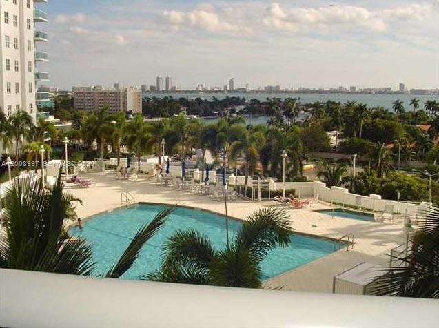 7900 Harbor Island Dr #817, North Bay Village FL 33141