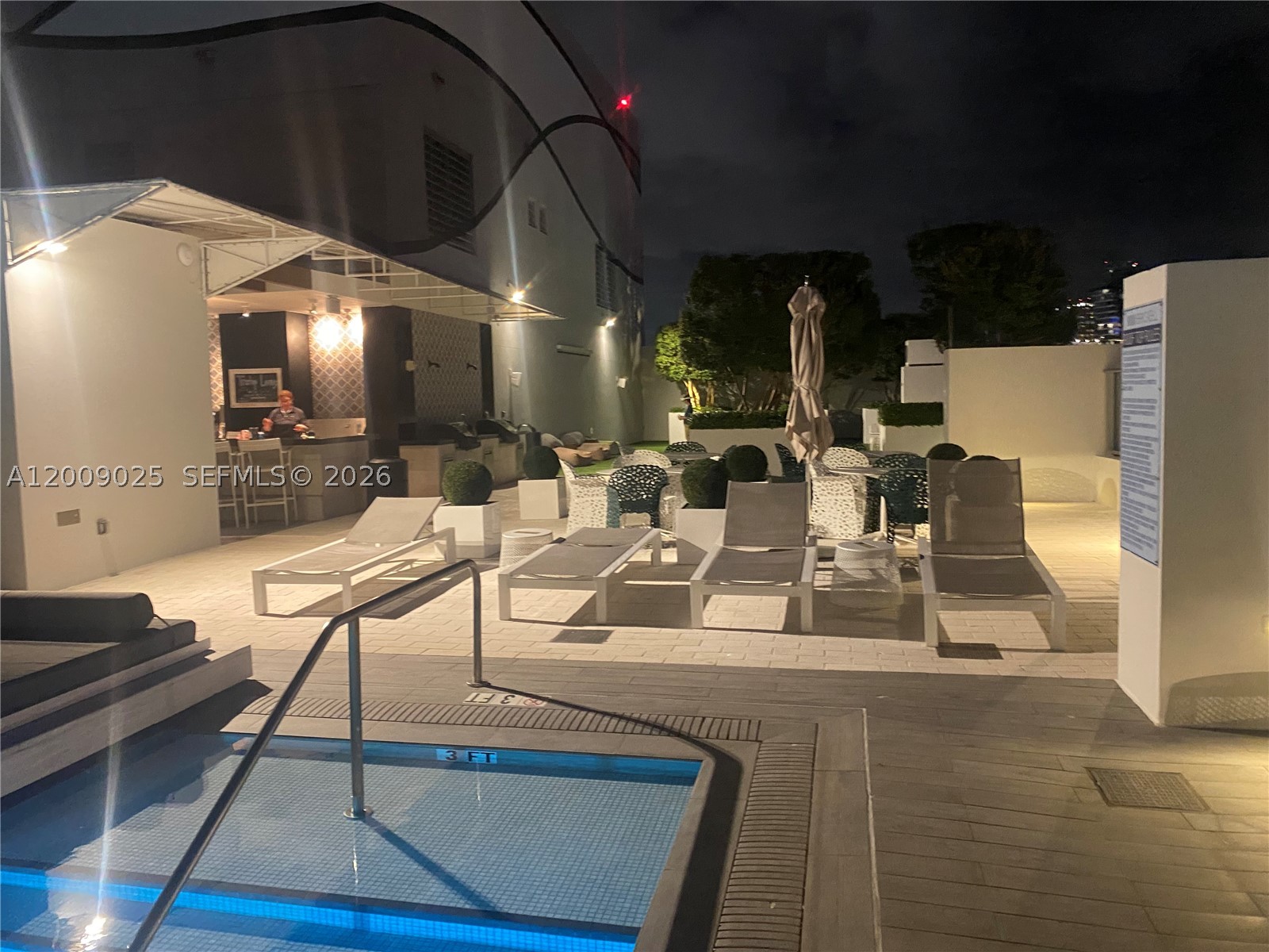1010 Brickell Ave #2910, Miami FL 33131
