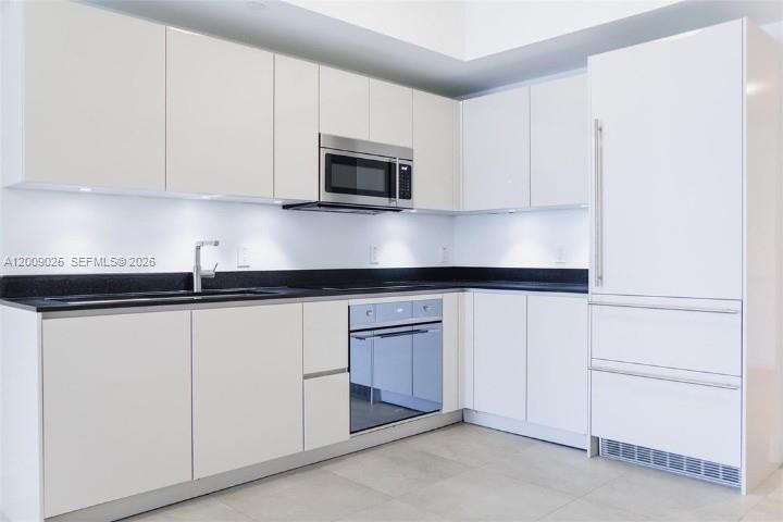 1010 Brickell Ave #2910, Miami FL 33131