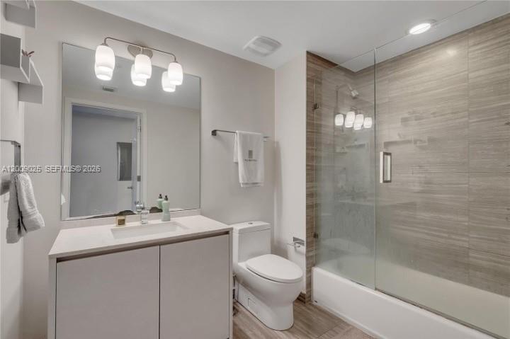 1010 Brickell Ave #2910, Miami FL 33131