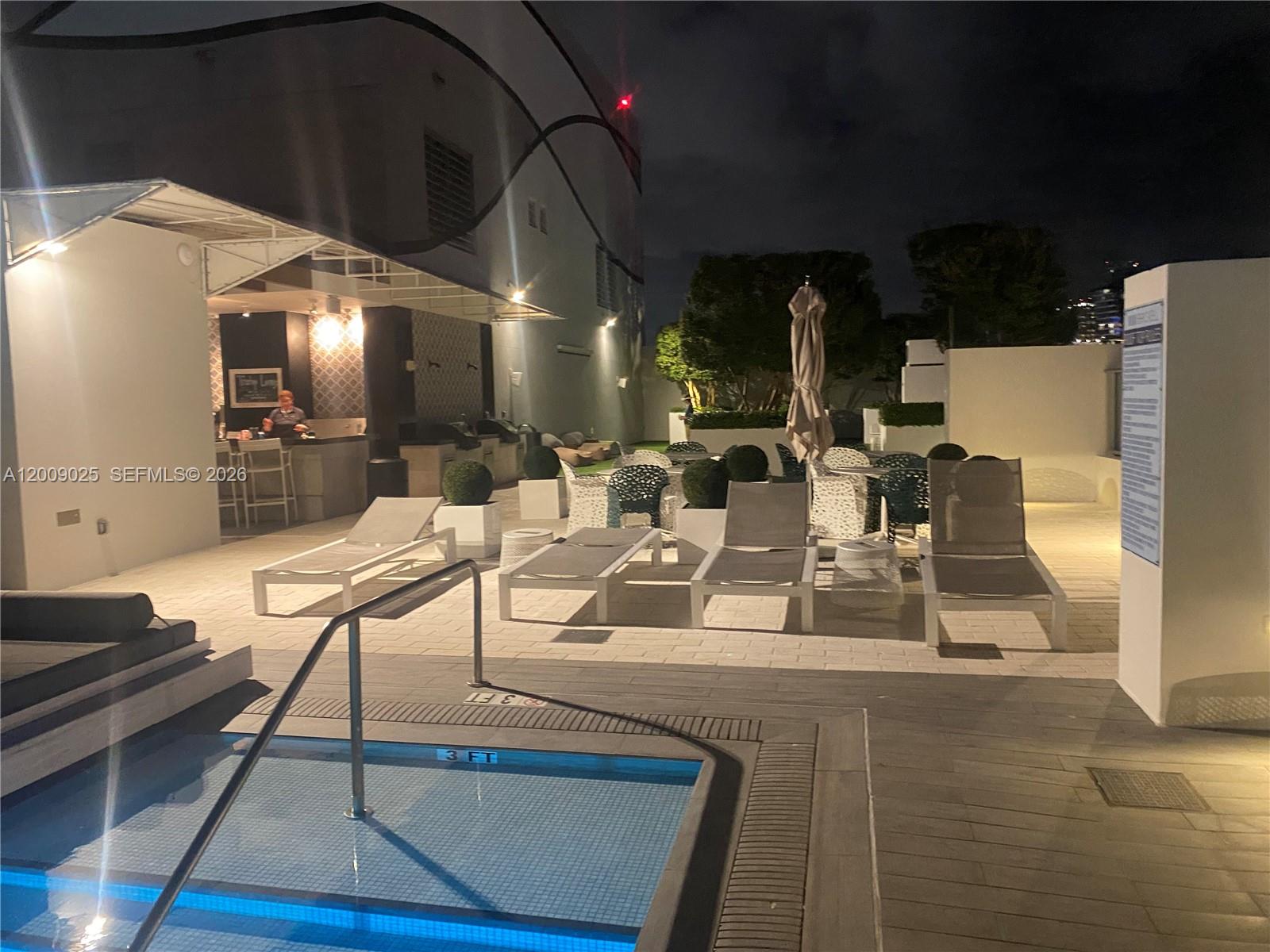 1010 Brickell Ave #2910, Miami FL 33131