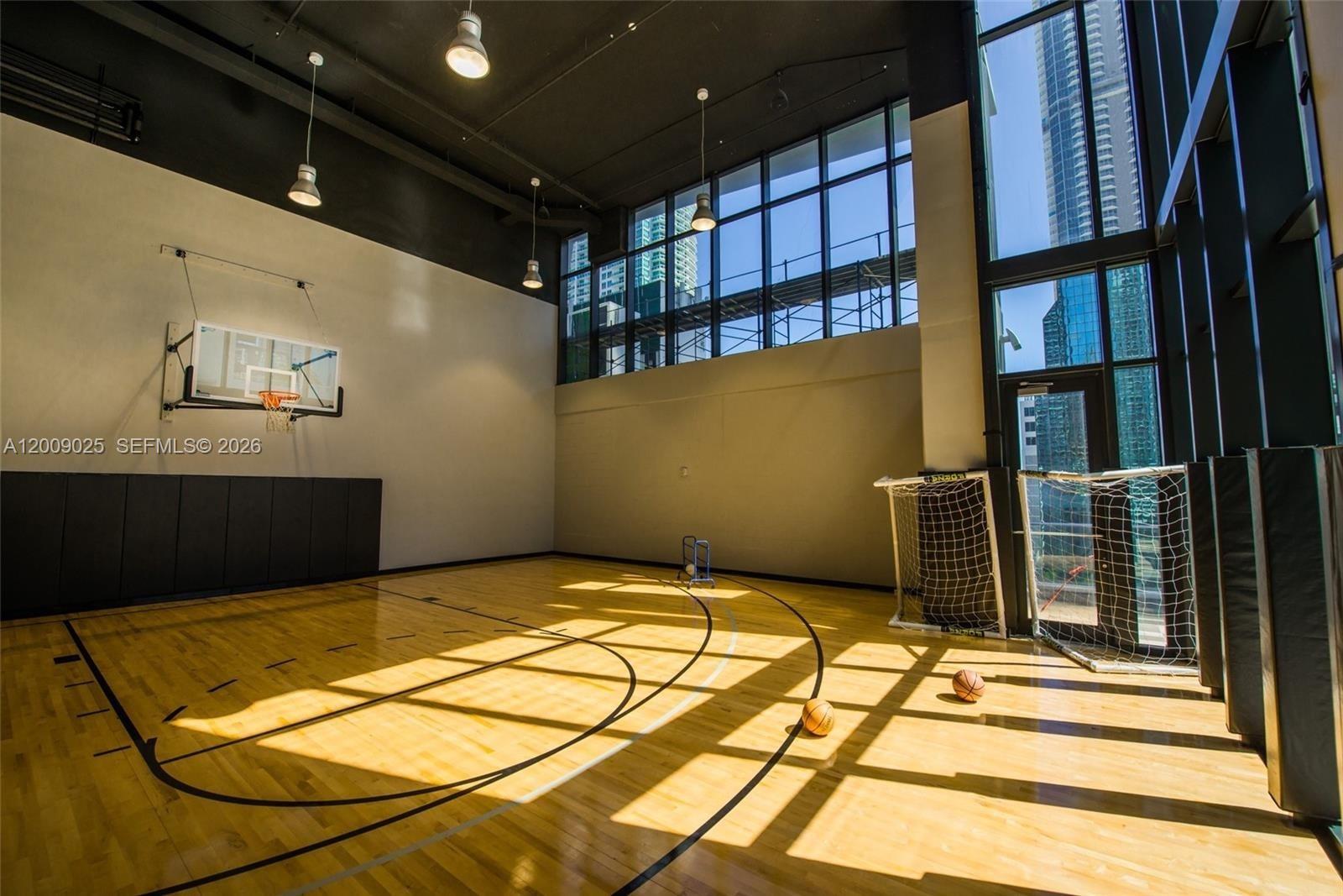 1010 Brickell Ave #2910, Miami FL 33131