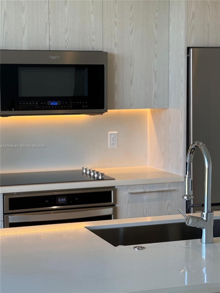 2000 Metropica Way #901, Sunrise FL 33323