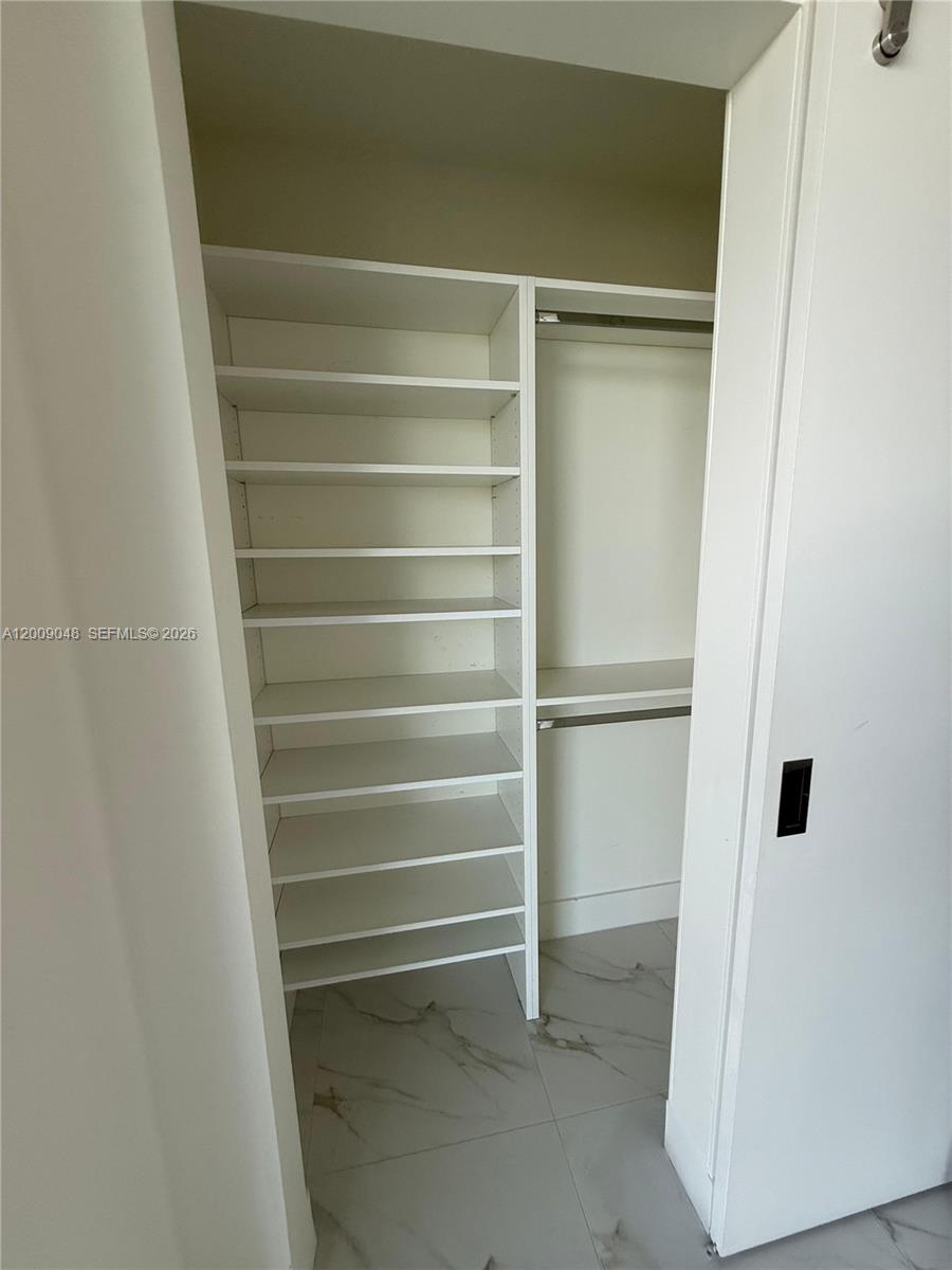 2000 Metropica Way #901, Sunrise FL 33323