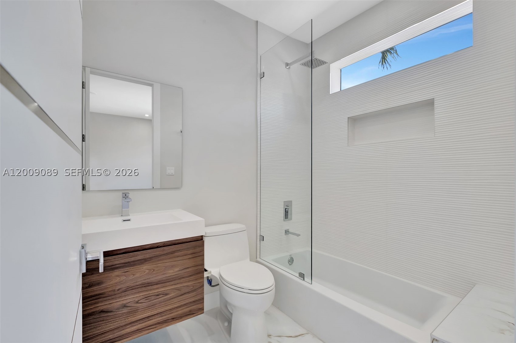 1223 SW 12th Ct #1223, Miami FL 33135