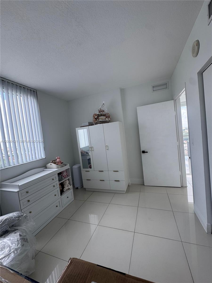 1871 NW S River Dr #2005, Miami FL 33125