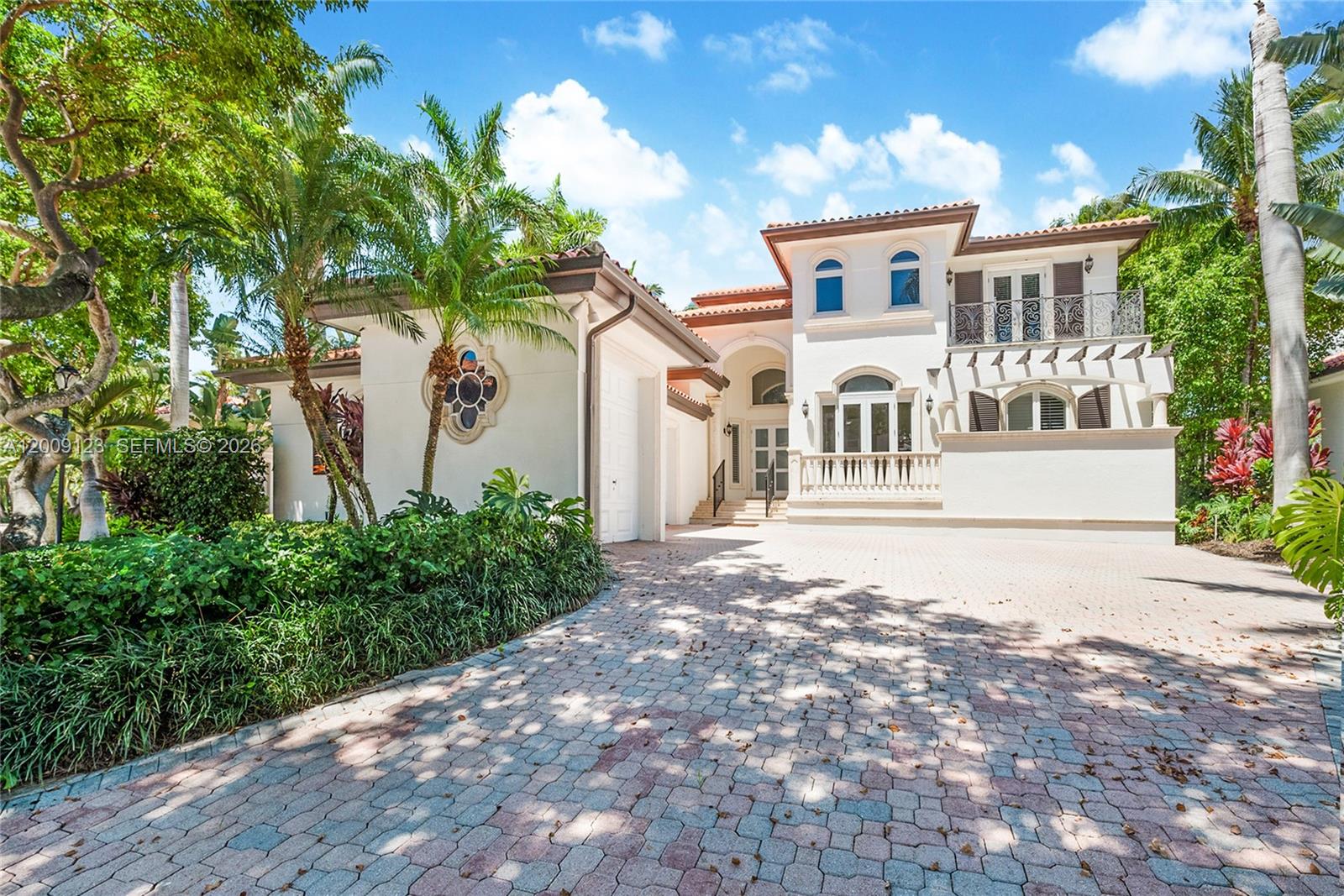 13680 Deering Bay Dr #13680, Coral Gables FL 33158