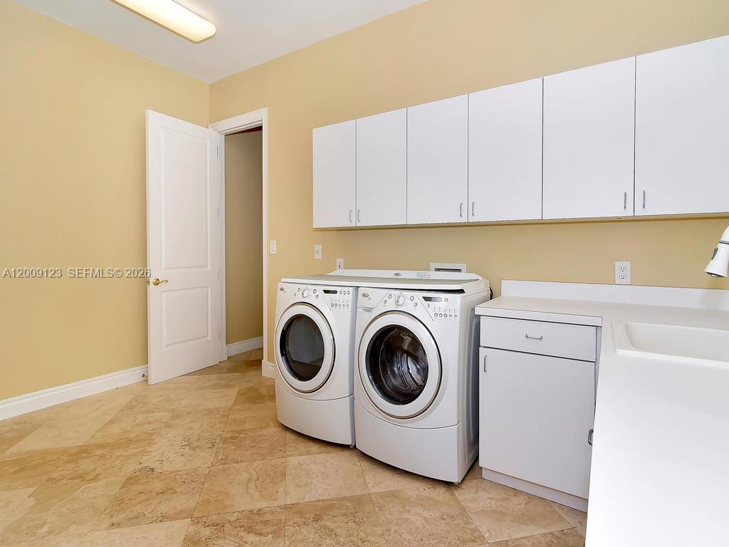 13680 Deering Bay Dr #13680, Coral Gables FL 33158