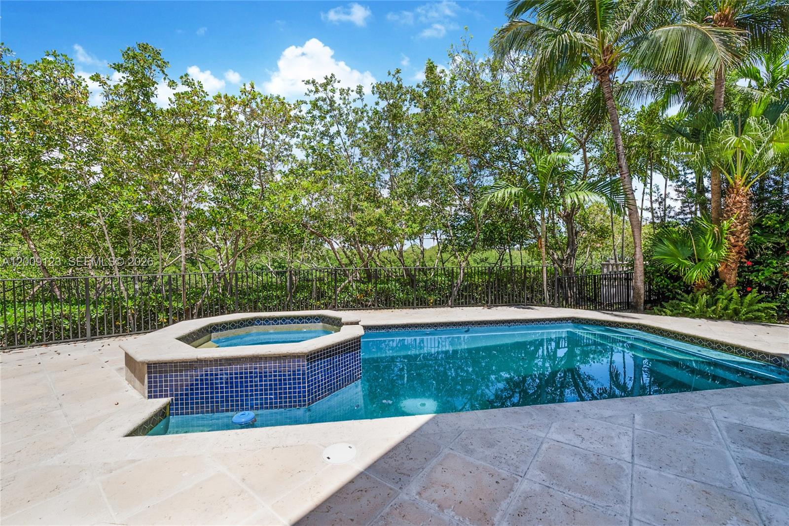 13680 Deering Bay Dr #13680, Coral Gables FL 33158