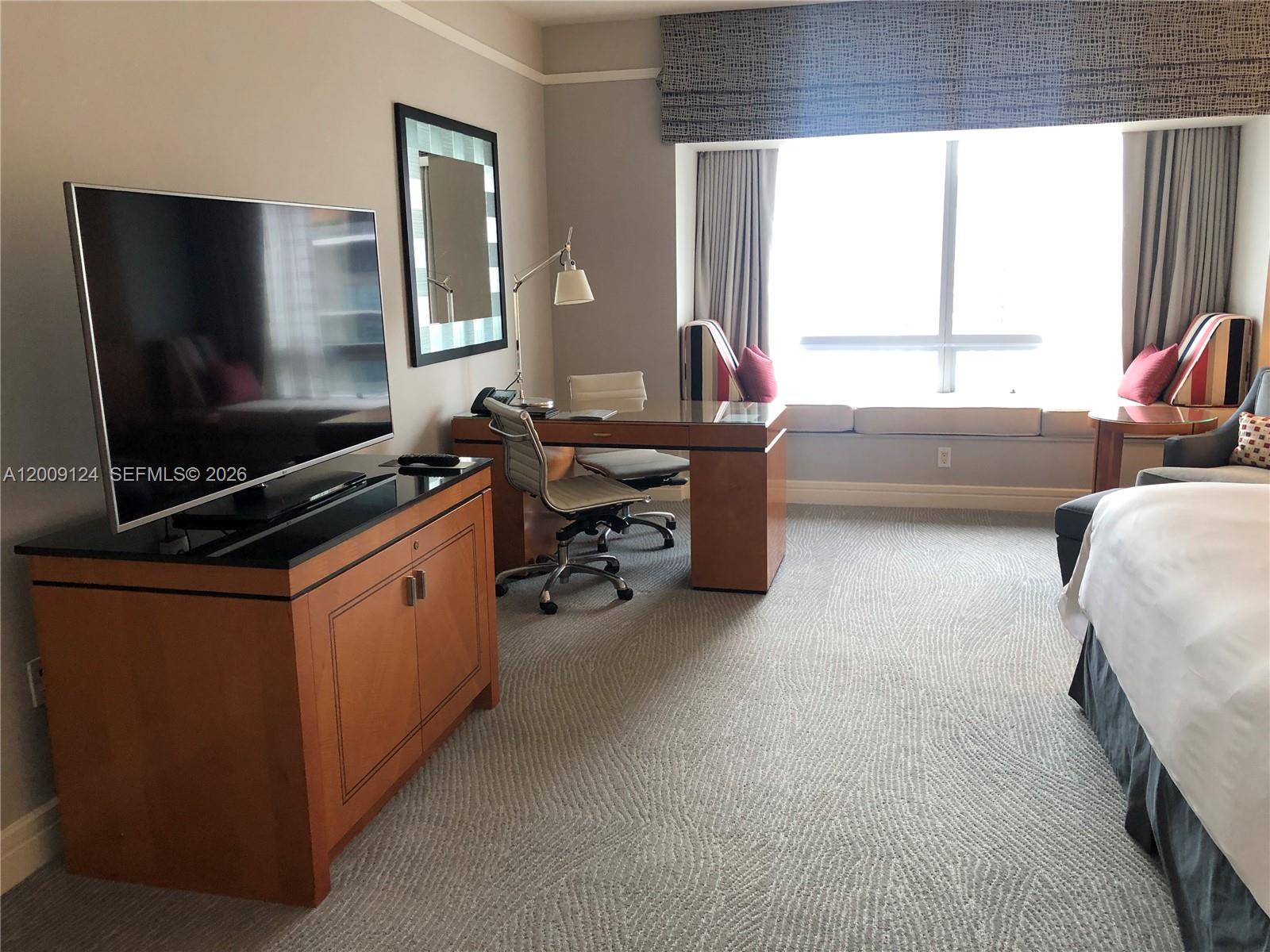 1435 Brickell Ave #3505, Miami FL 33131