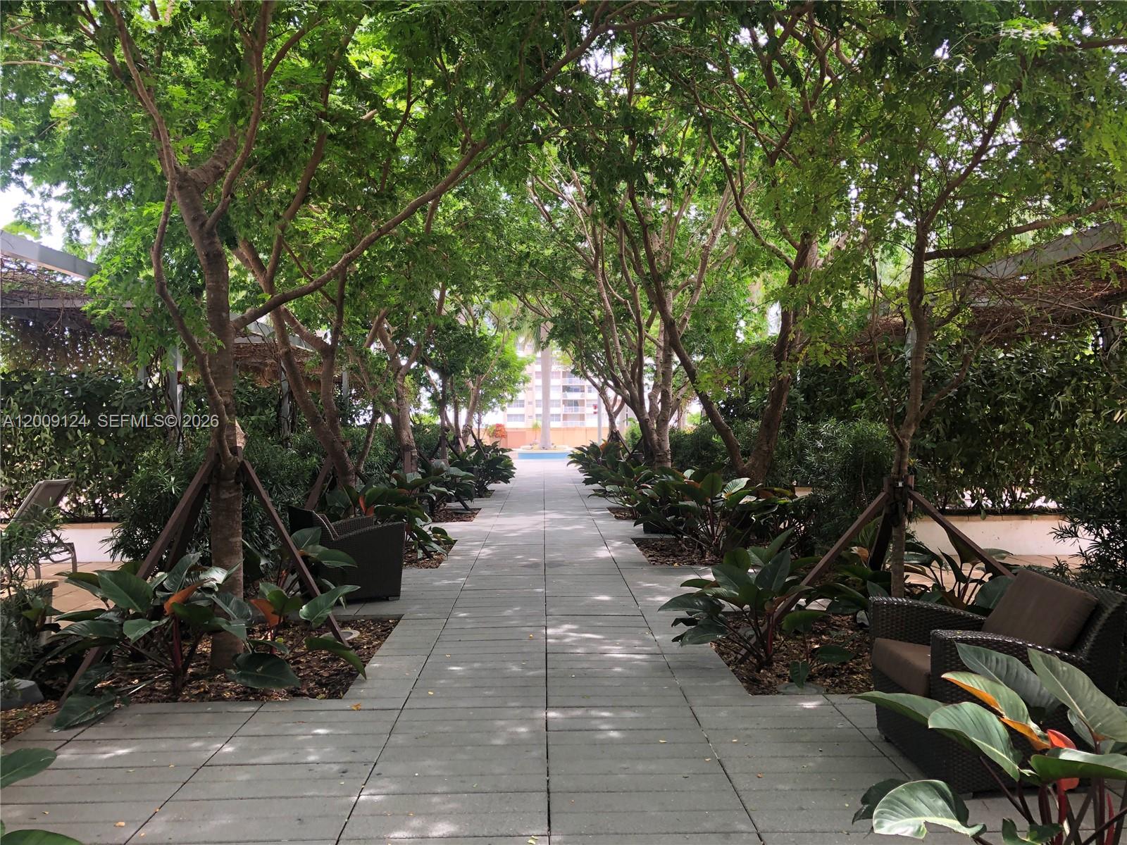 1435 Brickell Ave #3505, Miami FL 33131