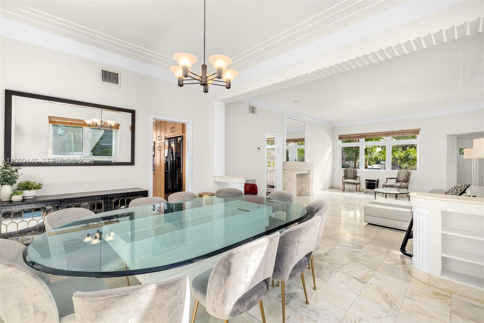 4340 Pine Tree Dr, Miami Beach FL 33140