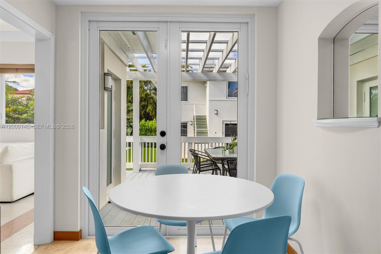 4340 Pine Tree Dr, Miami Beach FL 33140