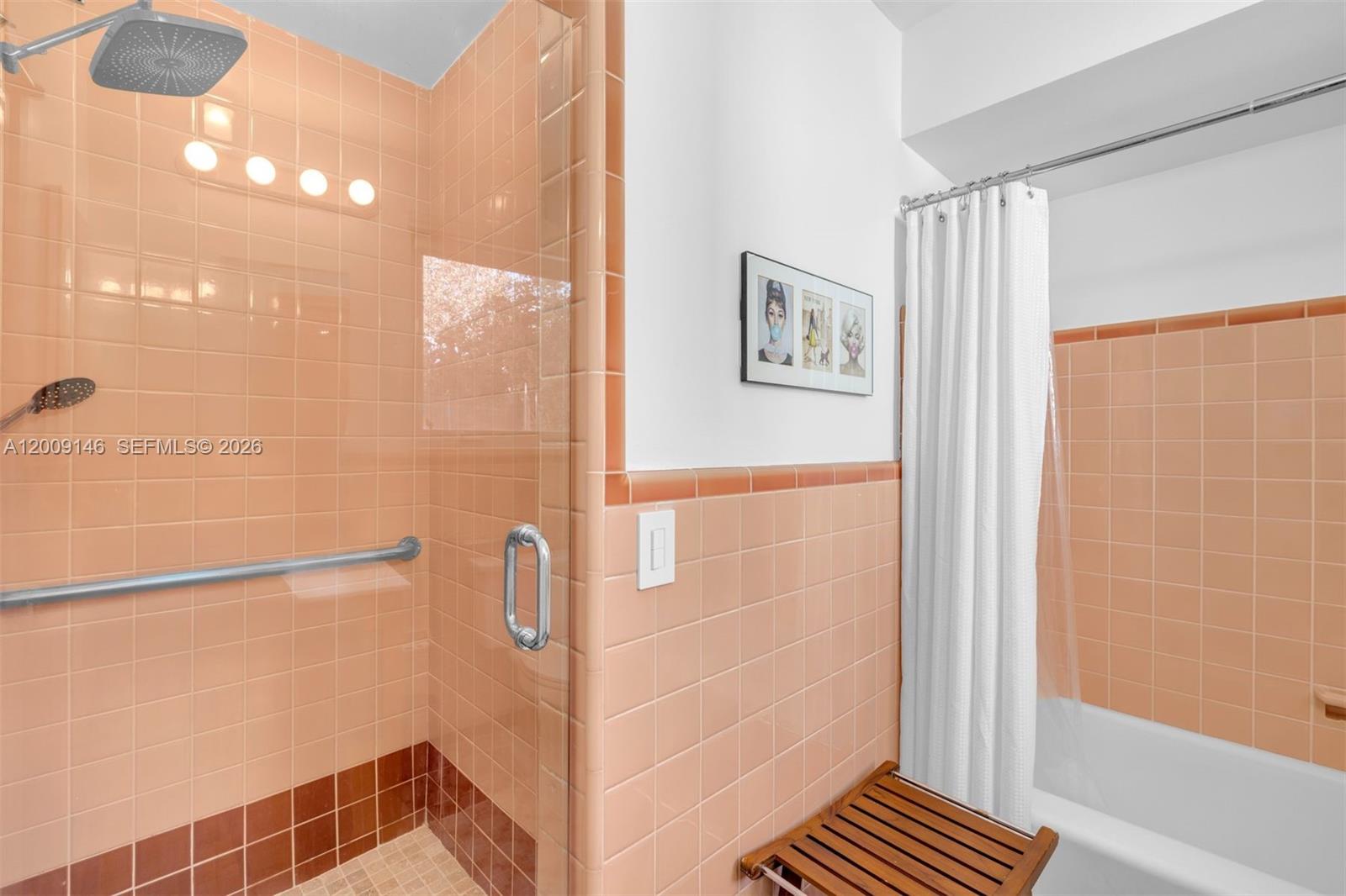 4340 Pine Tree Dr, Miami Beach FL 33140