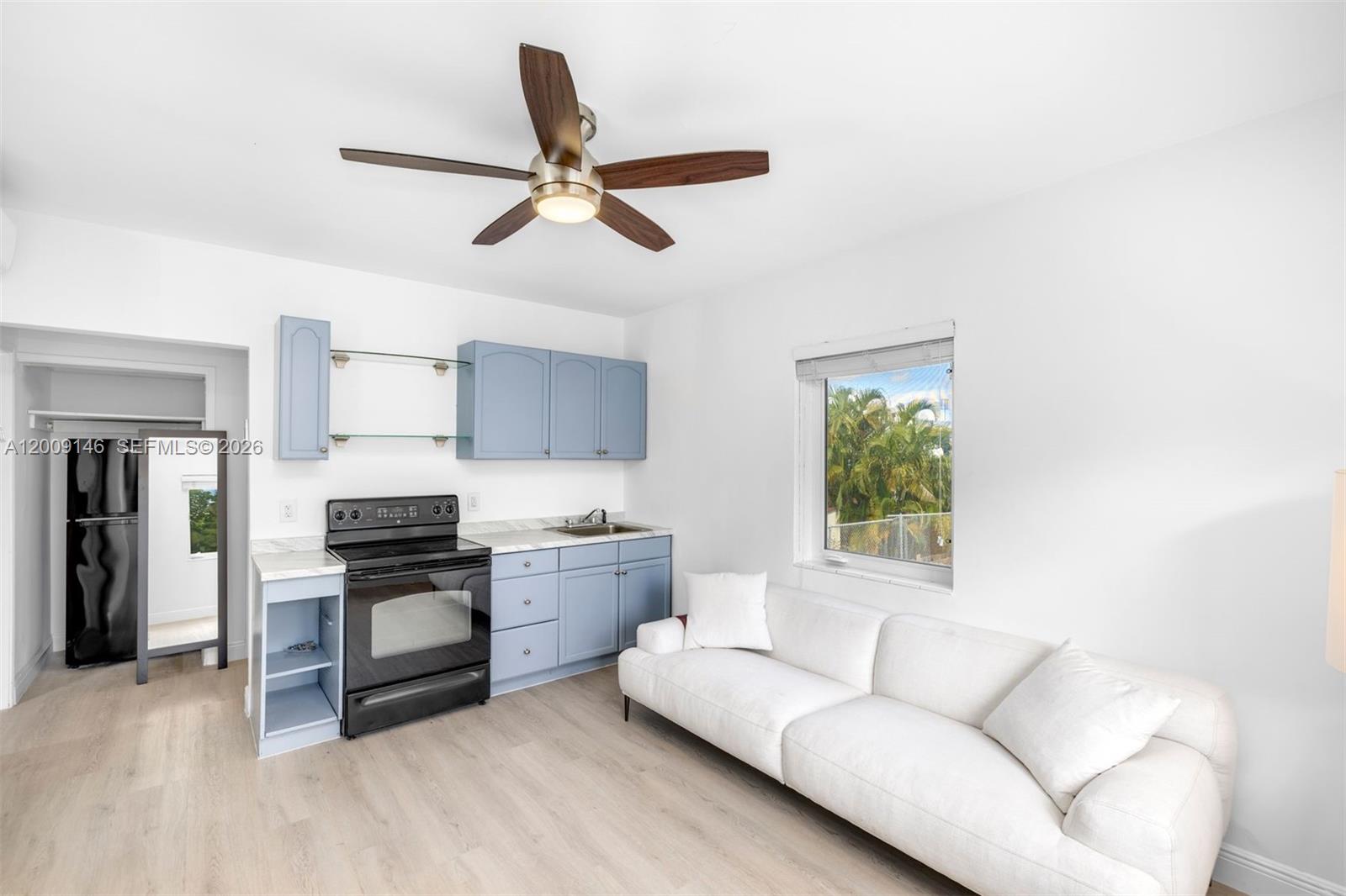 4340 Pine Tree Dr, Miami Beach FL 33140