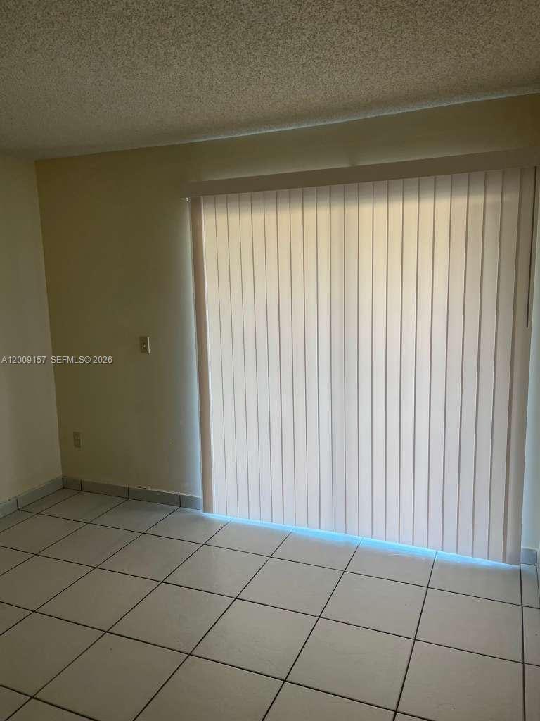 9712 Hammocks Blvd #202-30, Miami FL 33196