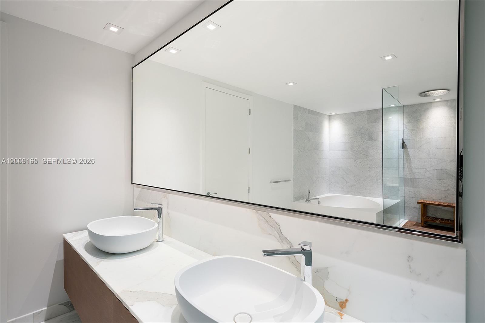 10201 Collins Ave #503, Bal Harbour FL 33154