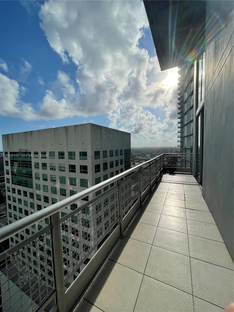 690 SW 1st Ct #3115, Miami FL 33130