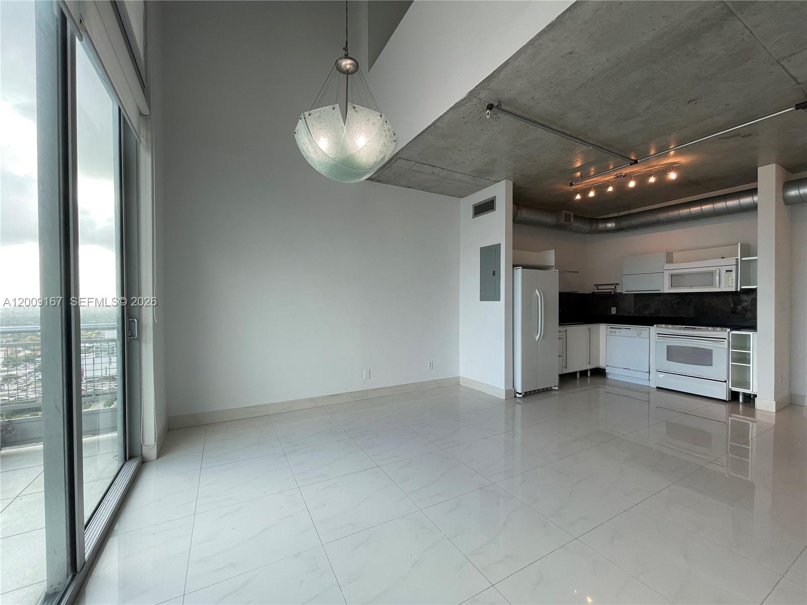 690 SW 1st Ct #3115, Miami FL 33130