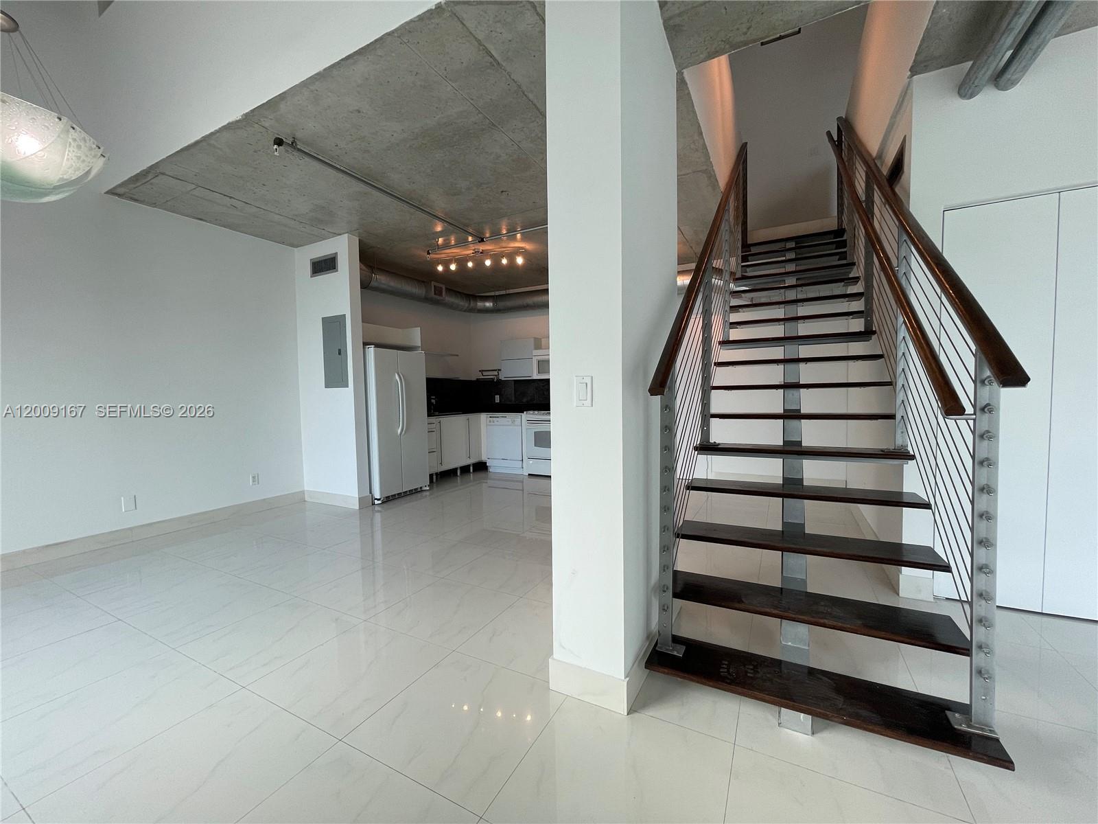 690 SW 1st Ct #3115, Miami FL 33130