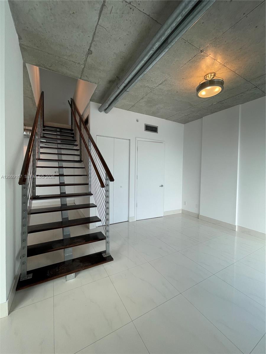 690 SW 1st Ct #3115, Miami FL 33130