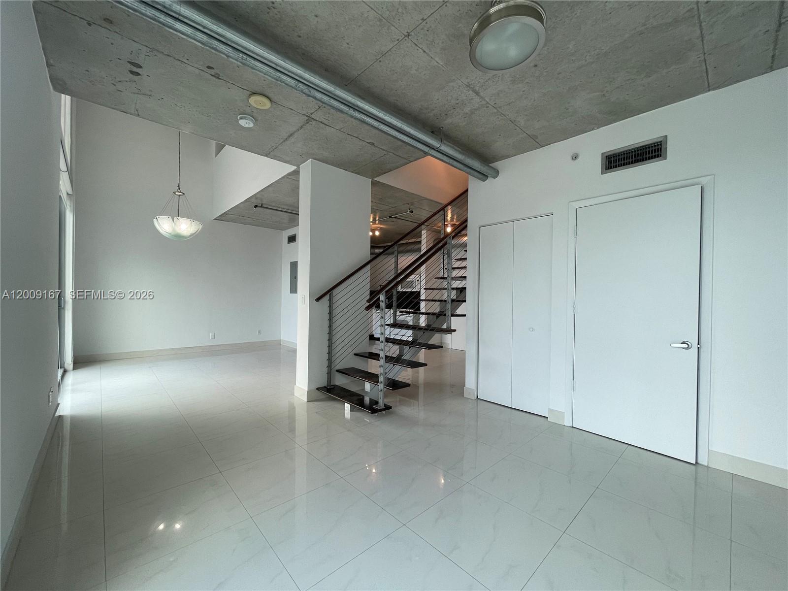 690 SW 1st Ct #3115, Miami FL 33130