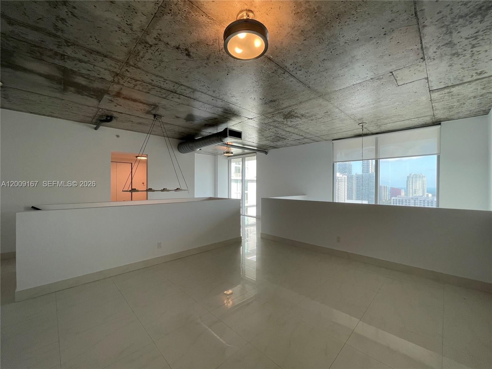 690 SW 1st Ct #3115, Miami FL 33130